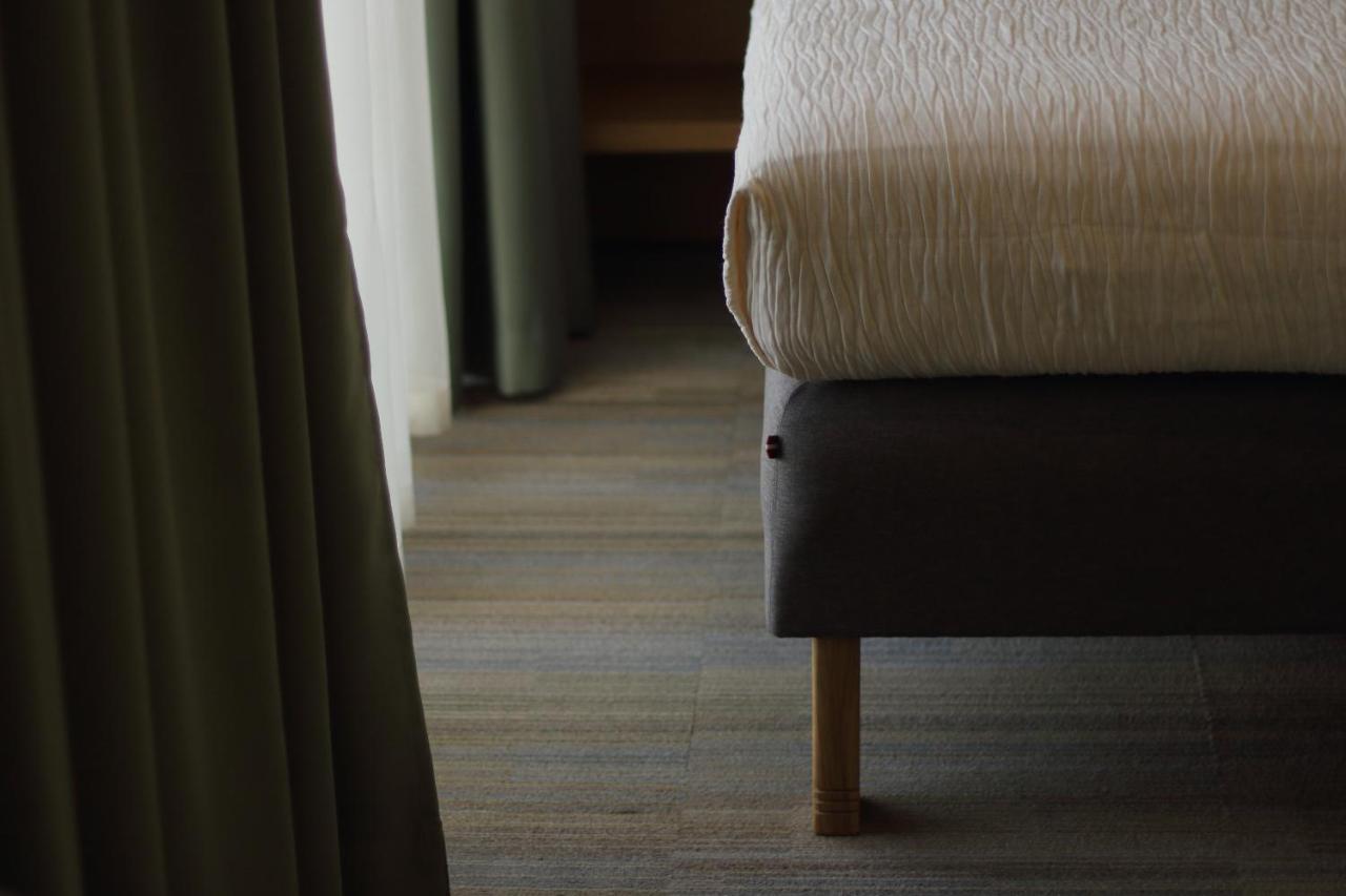 Hotel Kolumbs Liepāja Esterno foto